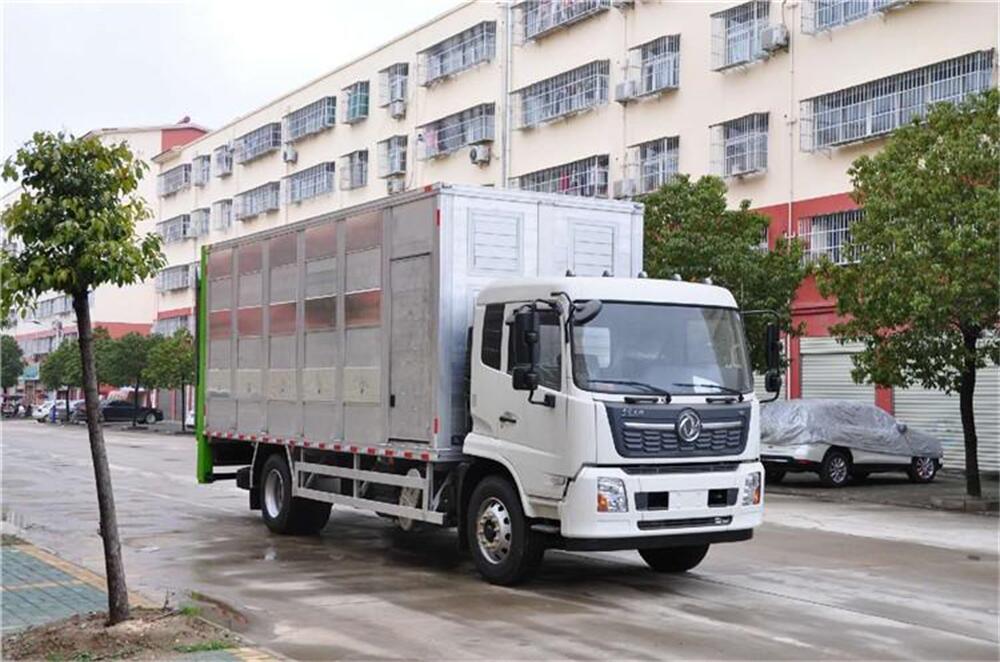 單橋畜禽運輸車-東風天錦單橋畜禽運輸車